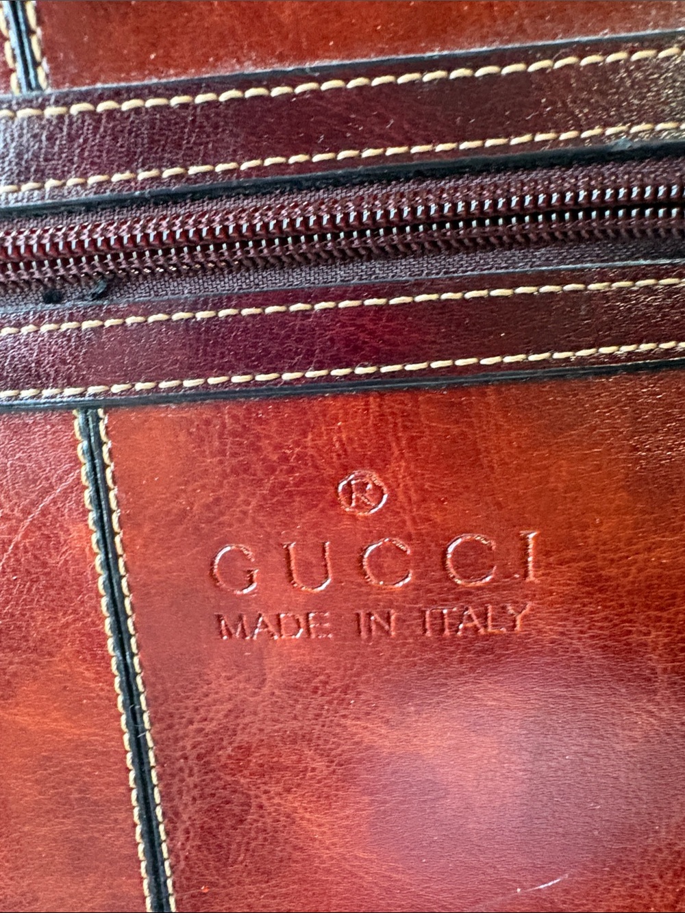 Gucci Brown Leather Messenger Bag with Front Zip Pocket - Picture 2 of 13